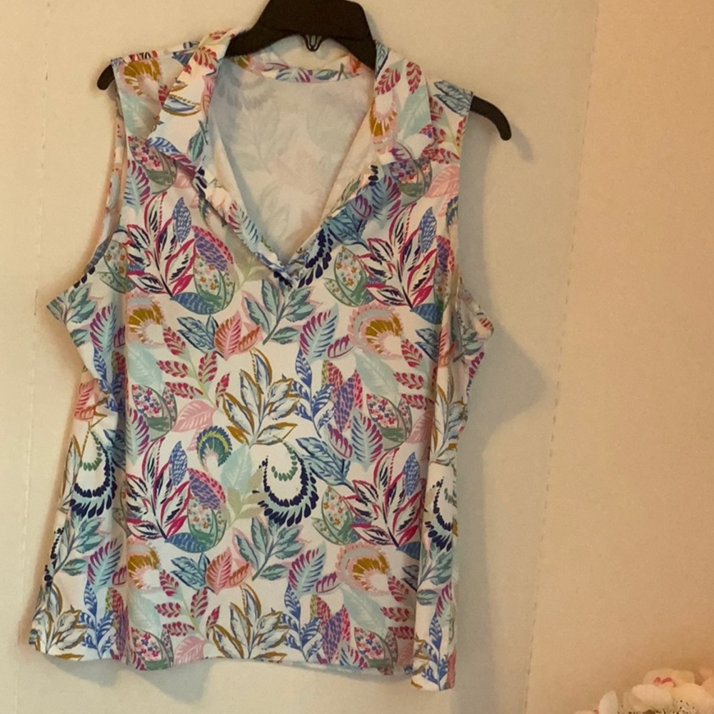 White Golf Sleeveless Notched Collar shirt